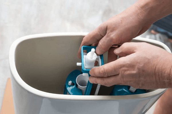 Paso a paso para reparar una cisterna que pierde agua